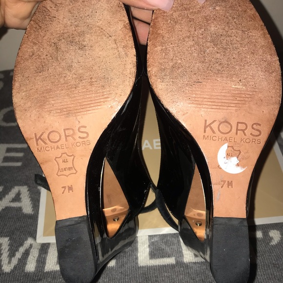 💯% Authentic Michael Kors Black Wedges - Picture 3 of 8